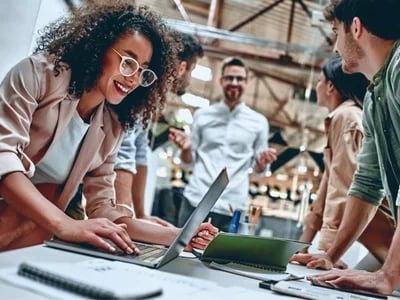 Startups aufgepasst: Professionelle Website erstellen lassen war nie einfacher – Traumwebsite hilft